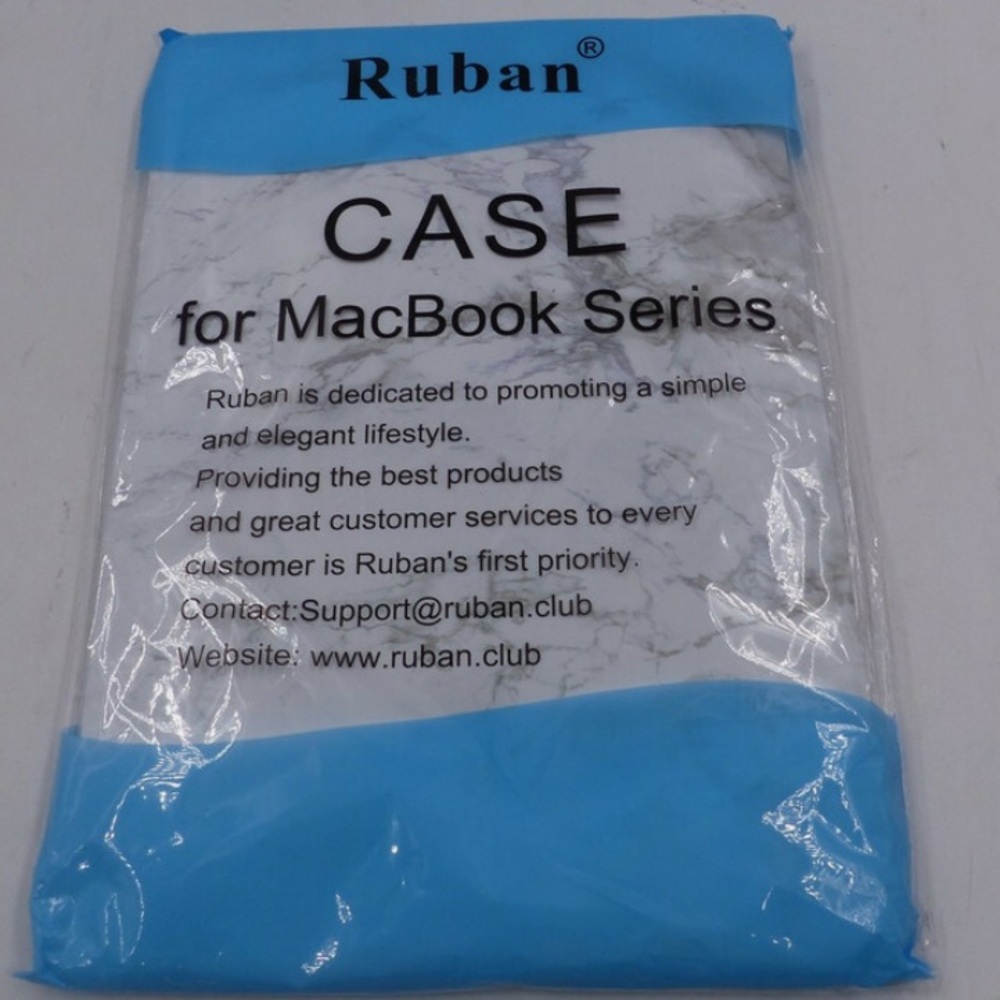 Ruban Case for MacBook Laptop Series. New - white and gray, marble appearance.